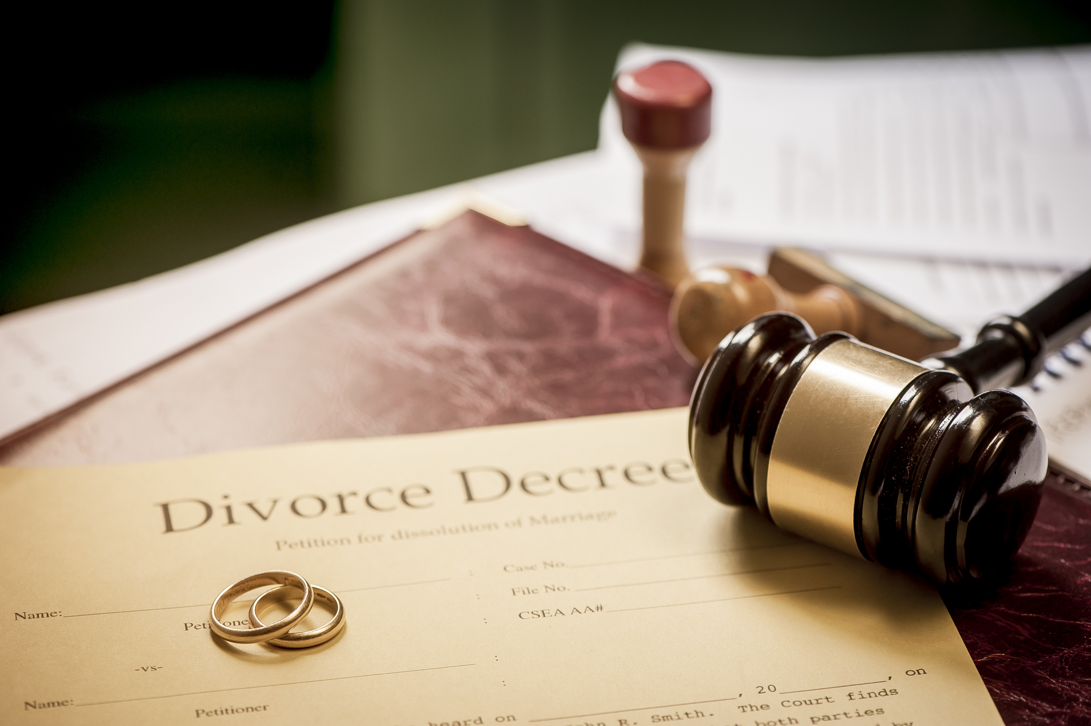 Divorce-Lawyers-in-North-Stonington-CT.j